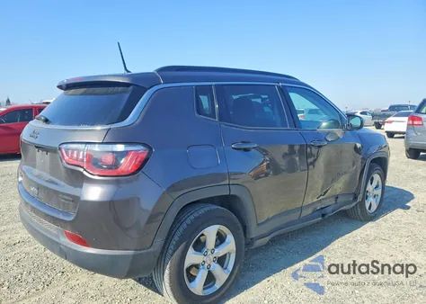 2017 Jeep Compass Latitude z USA, uszkodzony, nr VIN 3C4NJDBB7HT618780